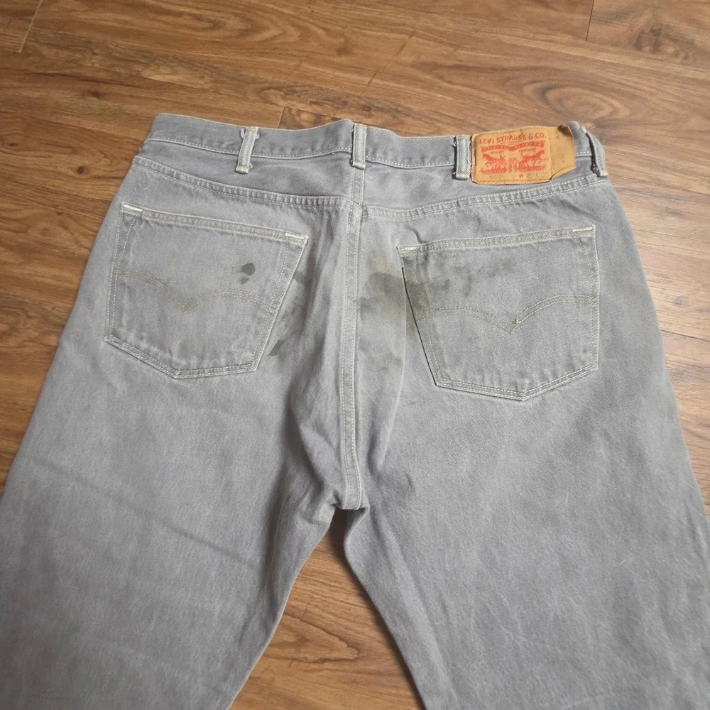 Levi's 501 Original Fit Jeans Straight Leg Button Fly Mens 40x30 Denim Skater
